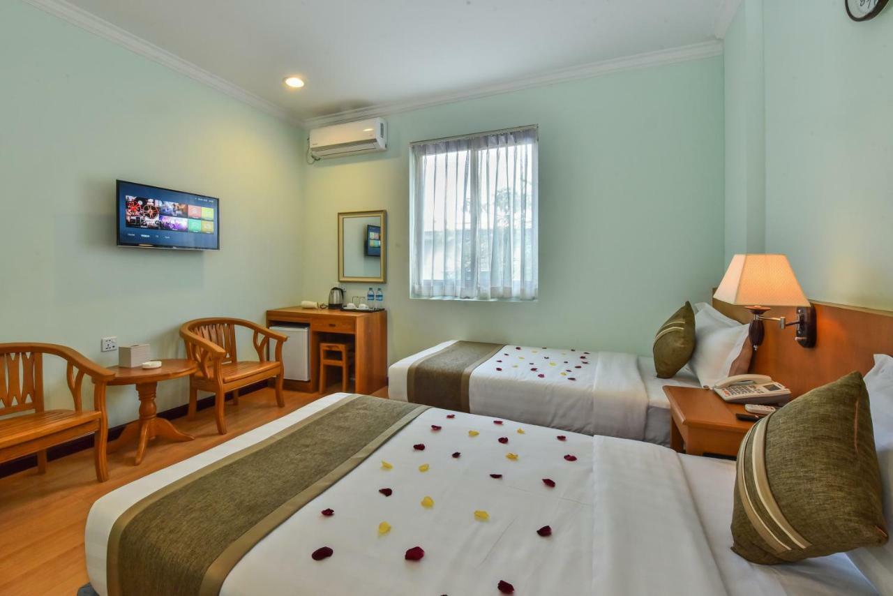 Hotel Sakura Pyinoolwin Pyin Oo Lwin Exterior photo